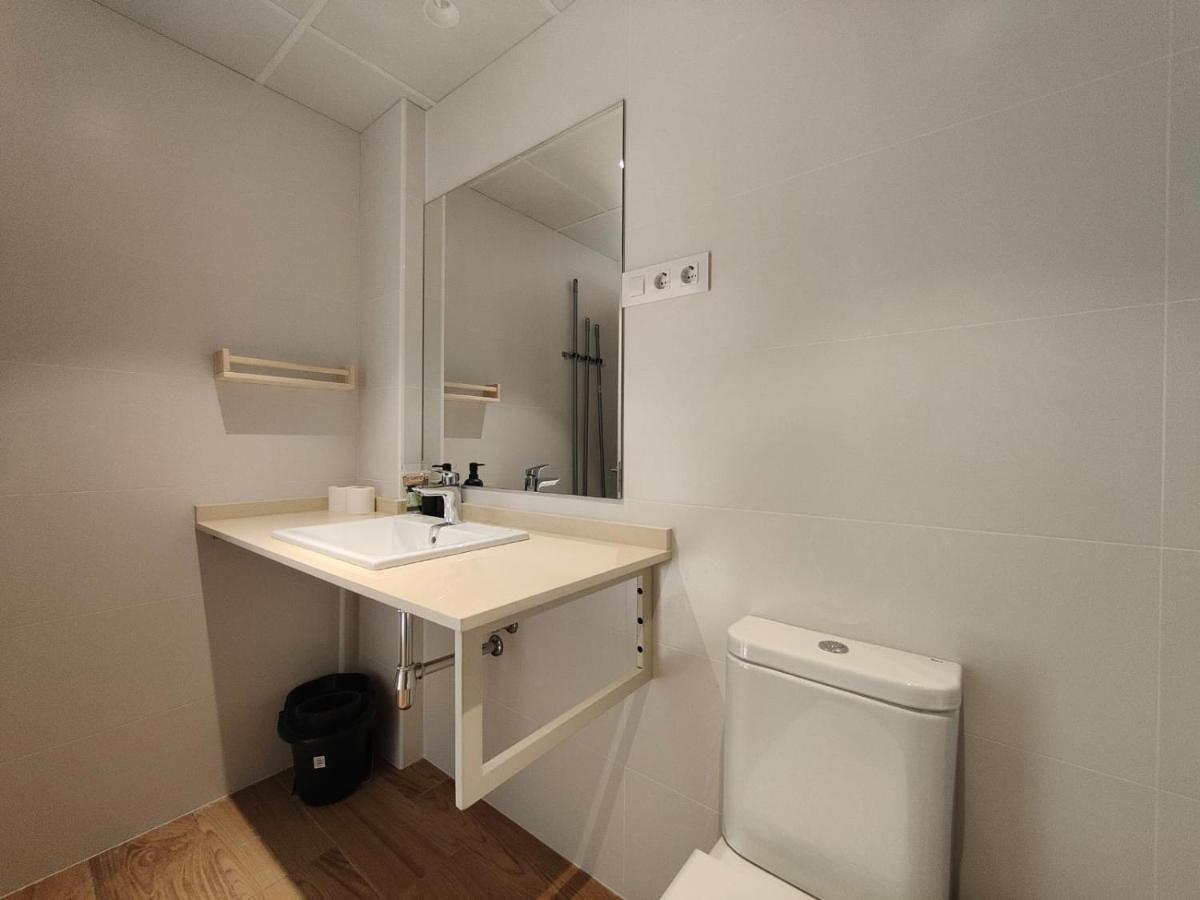 Mr Born Apartment Barcelona Ngoại thất bức ảnh